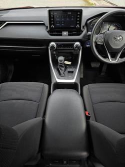 2022 Toyota RAV4 GX