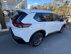 2025 Nissan X-TRAIL ST