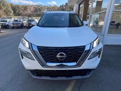 2025 Nissan X-TRAIL ST
