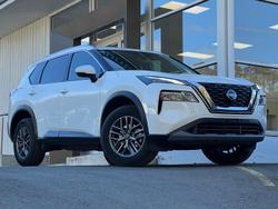 2025 Nissan X-TRAIL ST