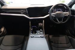 2026 Volkswagen Touareg 210TDI Wolfsburg Edition