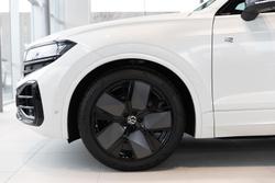 2026 Volkswagen Touareg 210TDI Wolfsburg Edition