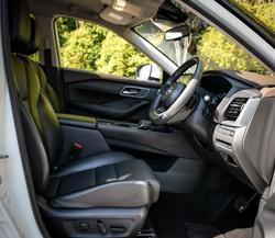 2024 Nissan X-TRAIL ST-L