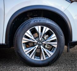 2024 Nissan X-TRAIL ST-L