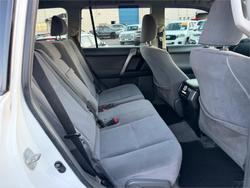 2009 TOYOTA LANDCRUISER PRADO GXL (4x4)