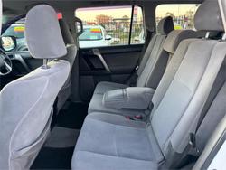 2009 TOYOTA LANDCRUISER PRADO GXL (4x4)