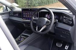 2025 Volkswagen Tiguan 195TSI R-Line
