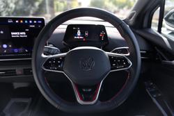 2025 Volkswagen ID.5 GTX