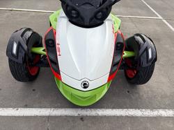 2015 BRP SPYDER RS-S SE5