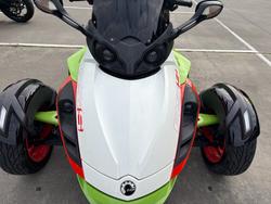 2015 BRP SPYDER RS-S SE5