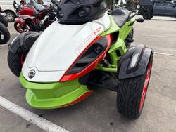 2015 BRP SPYDER RS-S SE5