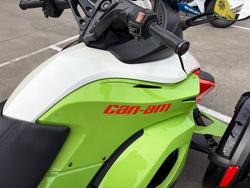 2015 BRP SPYDER RS-S SE5