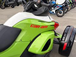 2015 BRP SPYDER RS-S SE5