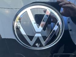 2026 Volkswagen Amarok TDI600 Dark Label