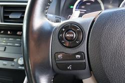 2016 Lexus IS 300h Luxury