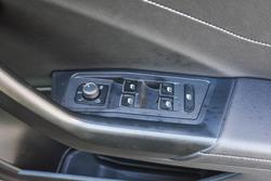 2022 Volkswagen T-Roc 140TSI R-Line