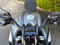 2019 DUCATI DIAVEL 1260 (SANDSTONE GREY) Grey