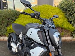 2019 DUCATI DIAVEL 1260 (SANDSTONE GREY) Grey