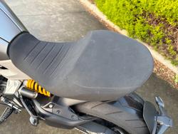 2019 DUCATI DIAVEL 1260 (SANDSTONE GREY) Grey