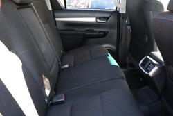 2018 Toyota Hilux SR5