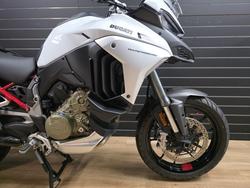 2022 DUCATI MULTISTRADA V4 S SPORT White