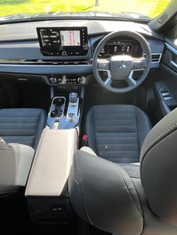 2026 Mitsubishi Outlander Black Edition ZM MY26 Black Diamond