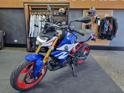 2026 BMW Motorrad G 310 R RACINGBLUE METALLIC