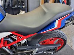 2026 BMW Motorrad G 310 R RACINGBLUE METALLIC