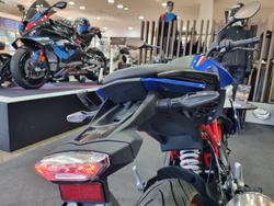 2026 BMW Motorrad G 310 R RACINGBLUE METALLIC
