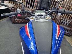 2026 BMW Motorrad G 310 R RACINGBLUE METALLIC