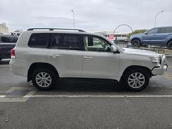 2017 Toyota Landcruiser VX