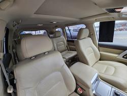 2017 Toyota Landcruiser VX