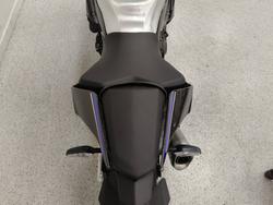 2025 YAMAHA YZF-R1 M Black