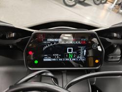 2025 YAMAHA YZF-R1 M Black