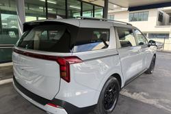 2024 Kia Carnival S