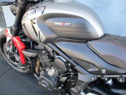 2022 Triumph TRIDENT 660 SILVER