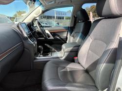 2020 Toyota Landcruiser VX