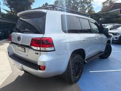 2020 Toyota Landcruiser VX