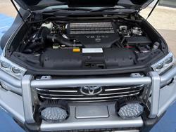 2020 Toyota Landcruiser VX