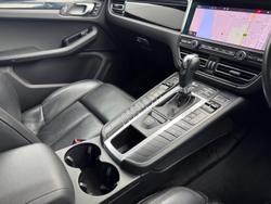 2020 Porsche Macan S