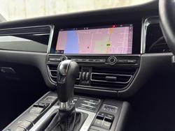 2020 Porsche Macan S