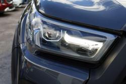 2021 Toyota Hilux Rogue