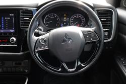 2020 Mitsubishi Outlander Black Edition
