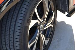 2019 Honda HR-V RS