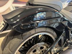2020 Harley-Davidson Breakout 114 (FXBRS) Softail Black
