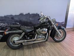 2014 Yamaha XVS650 V-STAR CUSTOM Black