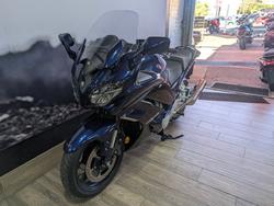 2025 Yamaha FJR1300AE BLUE
