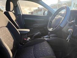 2020 Mitsubishi ASX ES