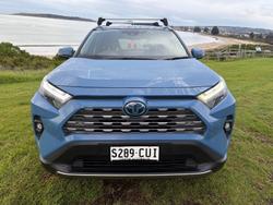 2023 Toyota RAV4 GXL