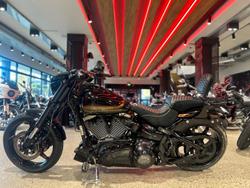 2016 Harley-Davidson CVO Pro Street Breakout (FXSE) CVO Black
